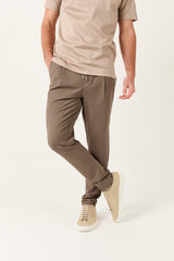 Casual Tech Pants Sand