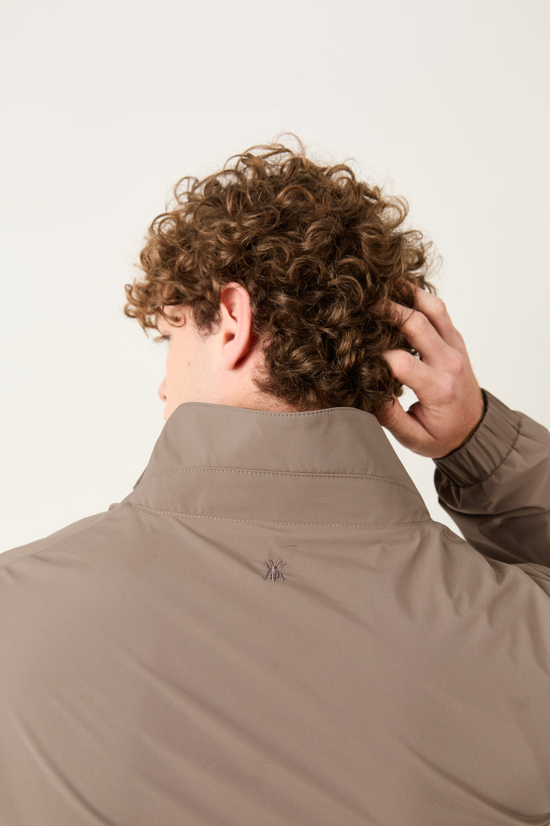 Sand Marfil Windbreaker – Double-Sided Kiton Fabric