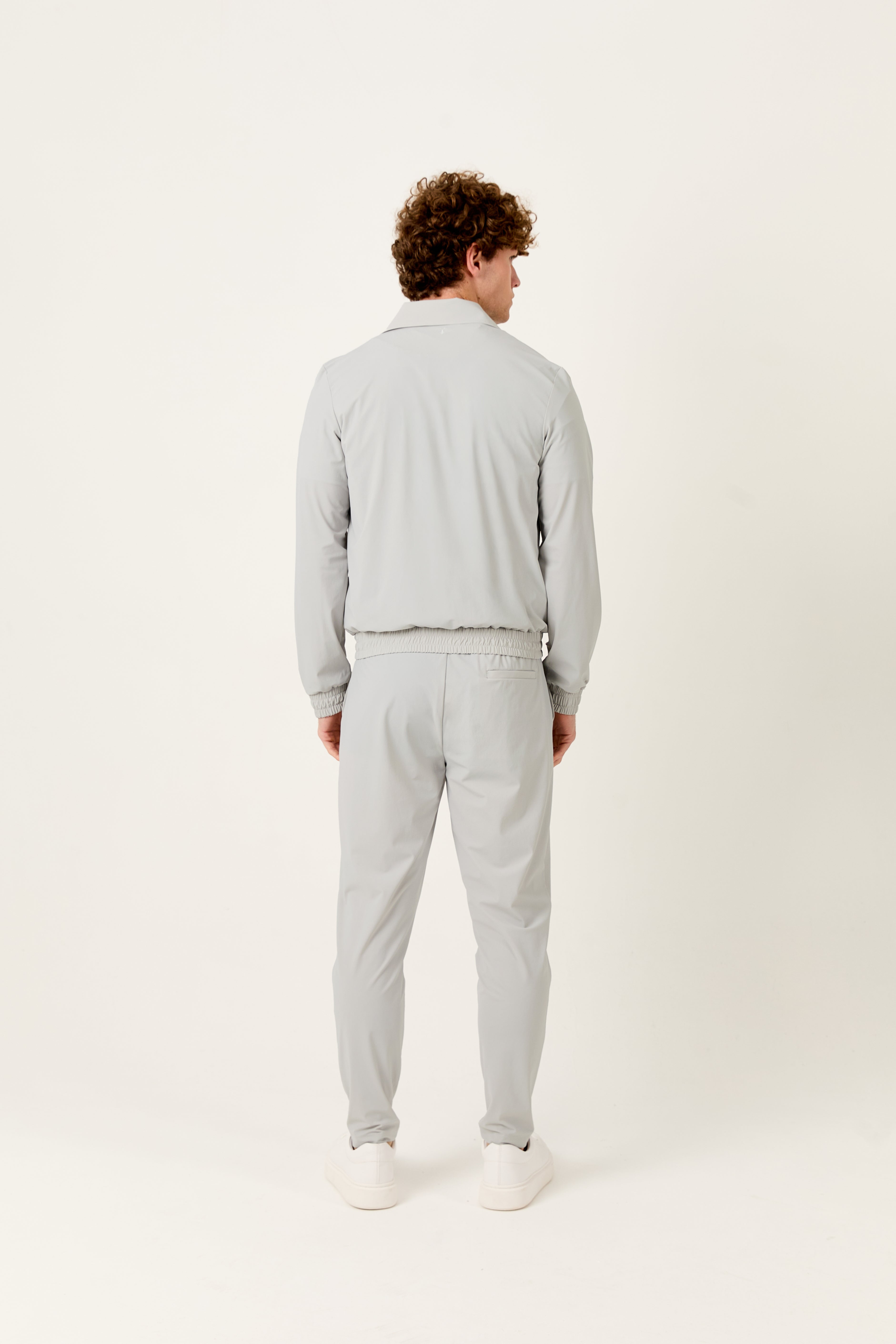 Cavalletta Stone Tech Tracksuit – Marfil Edition