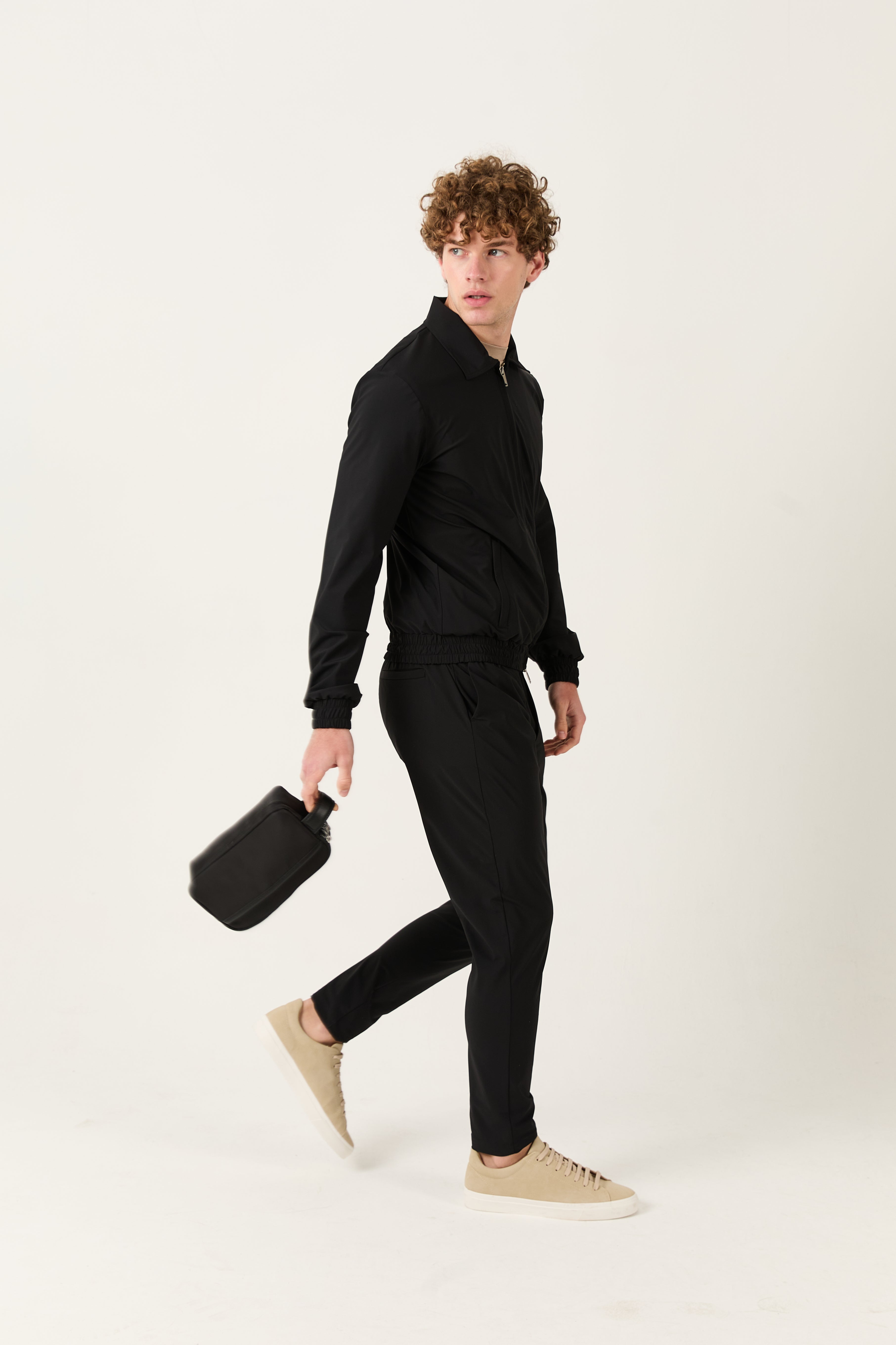 Cavalletta Black Tech Tracksuit – Marfil Edition