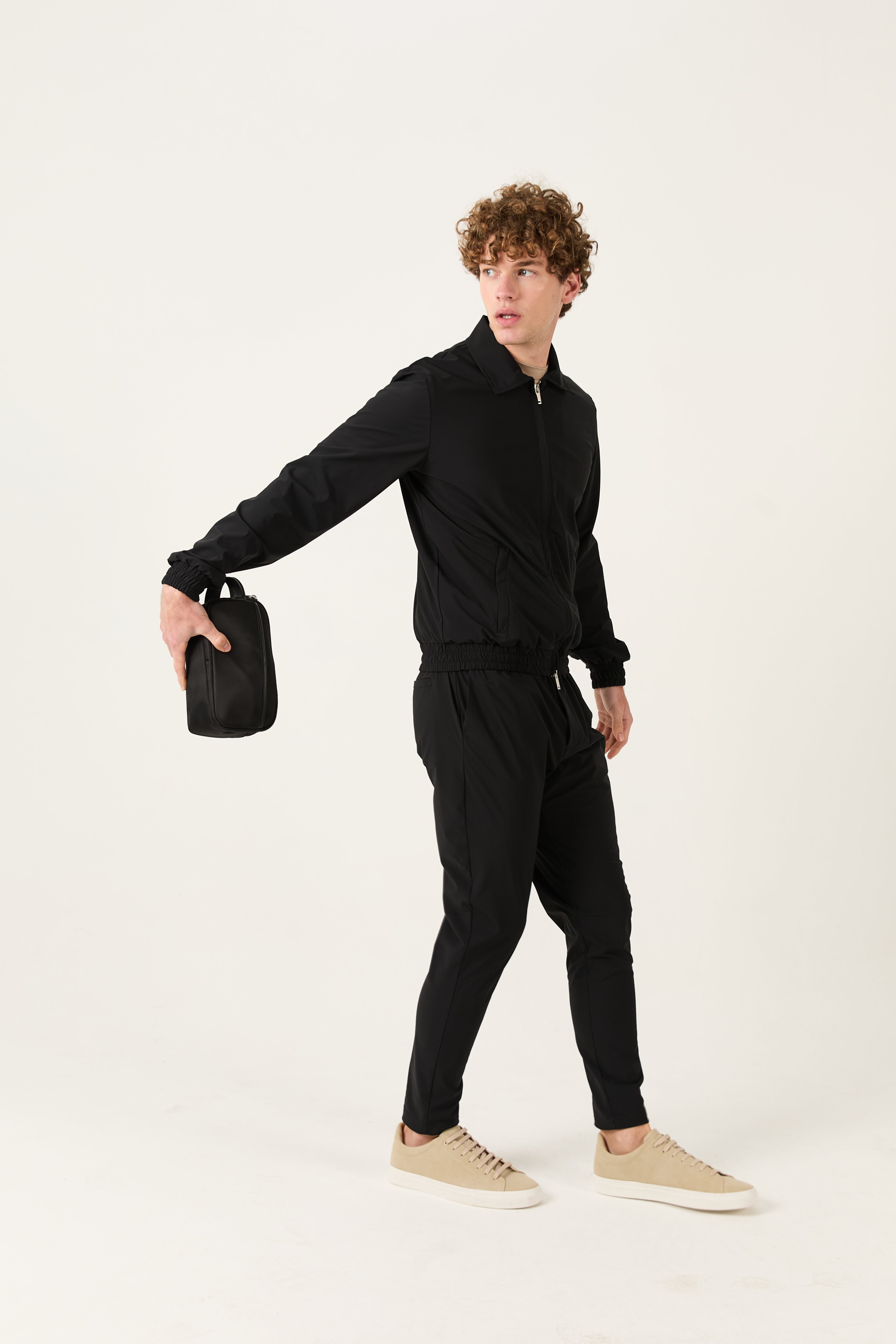 Cavalletta Black Tech Tracksuit – Marfil Edition